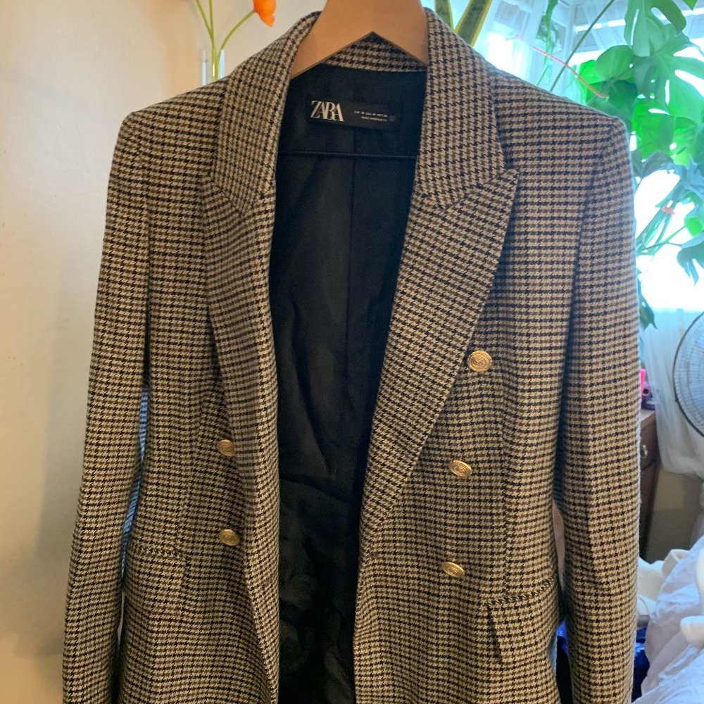 Tailored Zara Check Blazer sz. M